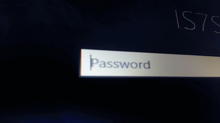 Come cambiare password di Windows da riga di comando